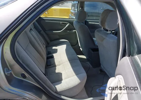 1998 Toyota Camry Le из США, поврежденный, VIN 4T1BG22K6WU195940